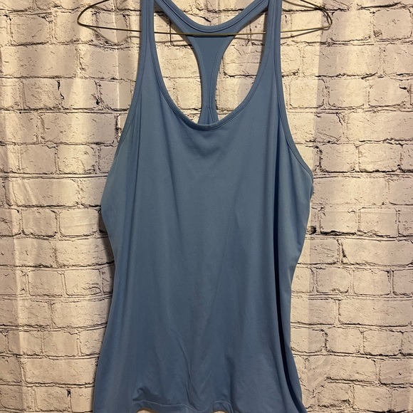 Nike tank top - Picture 2 of 3